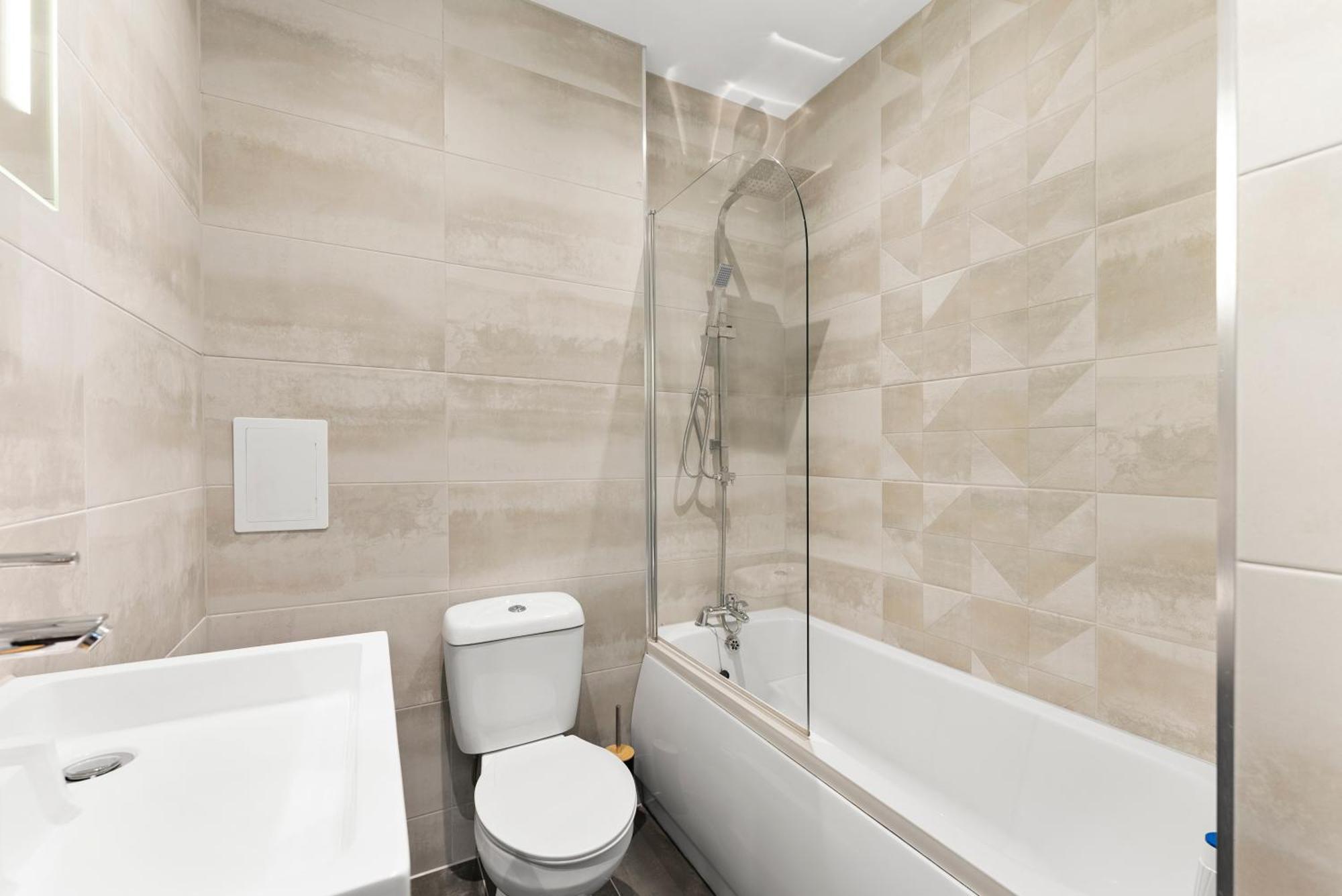 Stylish Two-Bedroom Flat In NWI Zewnętrze zdjęcie